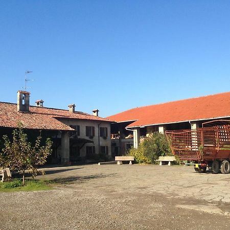 Cascina Battivacco Villa มิลาน ภายนอก รูปภาพ